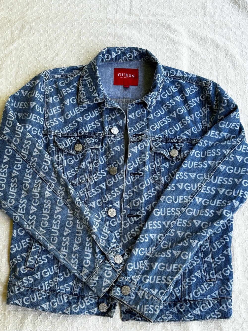 GUESS Allover Logo Denim Jacket - Blue Vng
